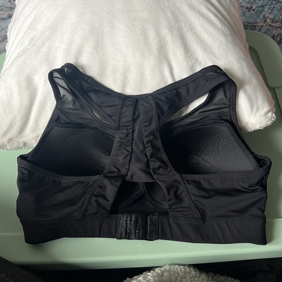 Black Mesh Yvette Sports Bra - Picture 4 of 4